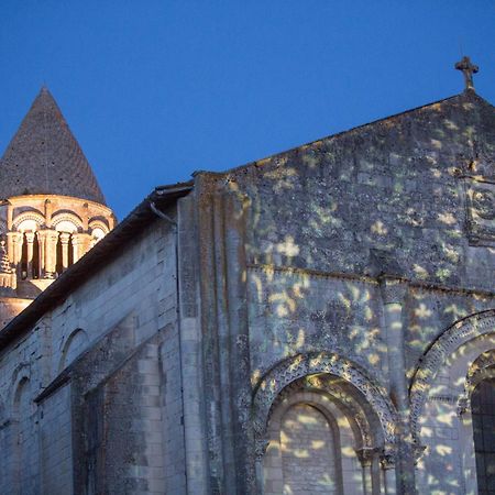Les Chambres De L'Abbaye Saintes Zewnętrze zdjęcie