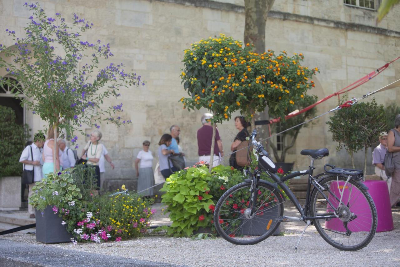 Les Chambres De L'Abbaye Saintes Zewnętrze zdjęcie