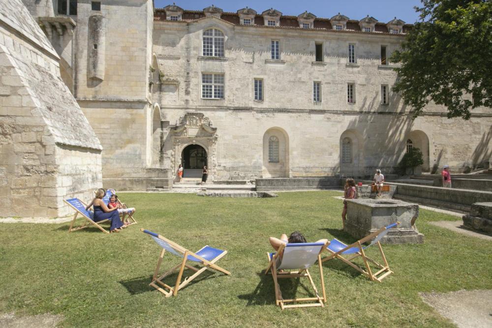 Les Chambres De L'Abbaye Saintes Zewnętrze zdjęcie