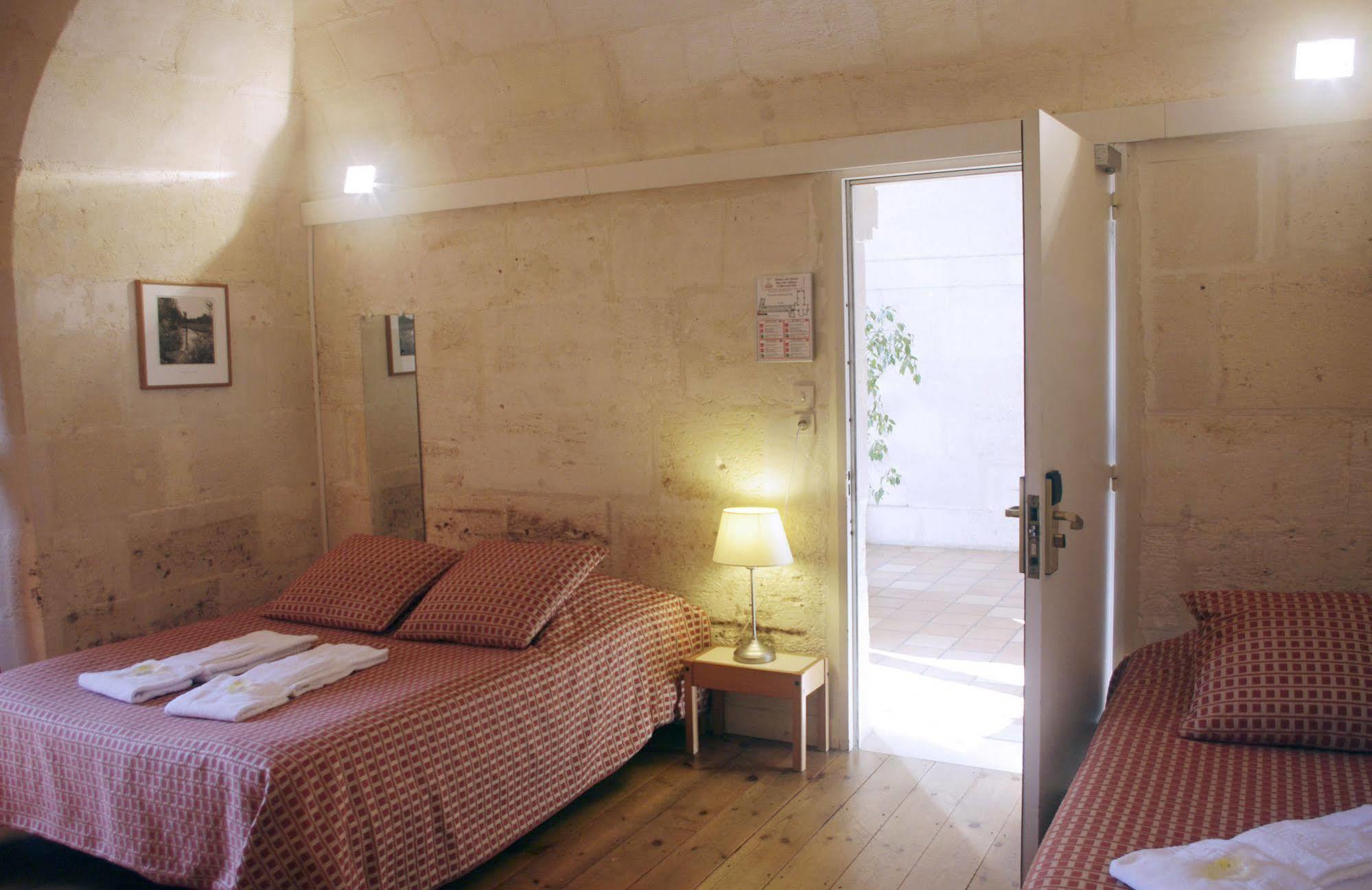 Les Chambres De L'Abbaye Saintes Zewnętrze zdjęcie