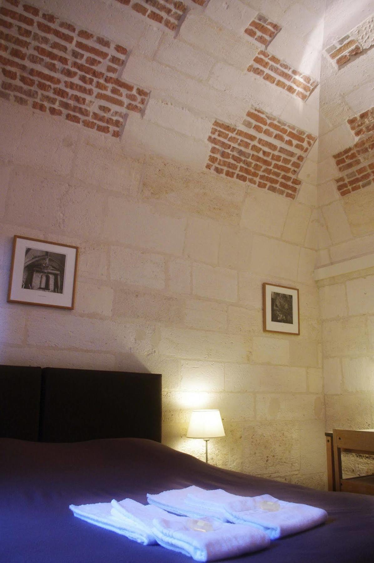 Les Chambres De L'Abbaye Saintes Zewnętrze zdjęcie